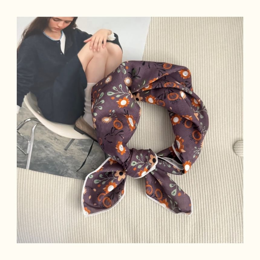Print Scarf Floral Square