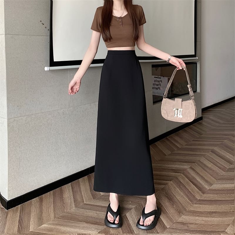 A-Line Plain High Maxi Rise Back-Slit Skirt