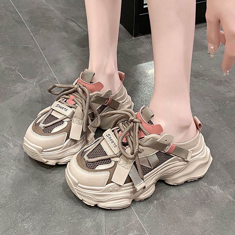 Platform Lettering Lace-Up Sneakers