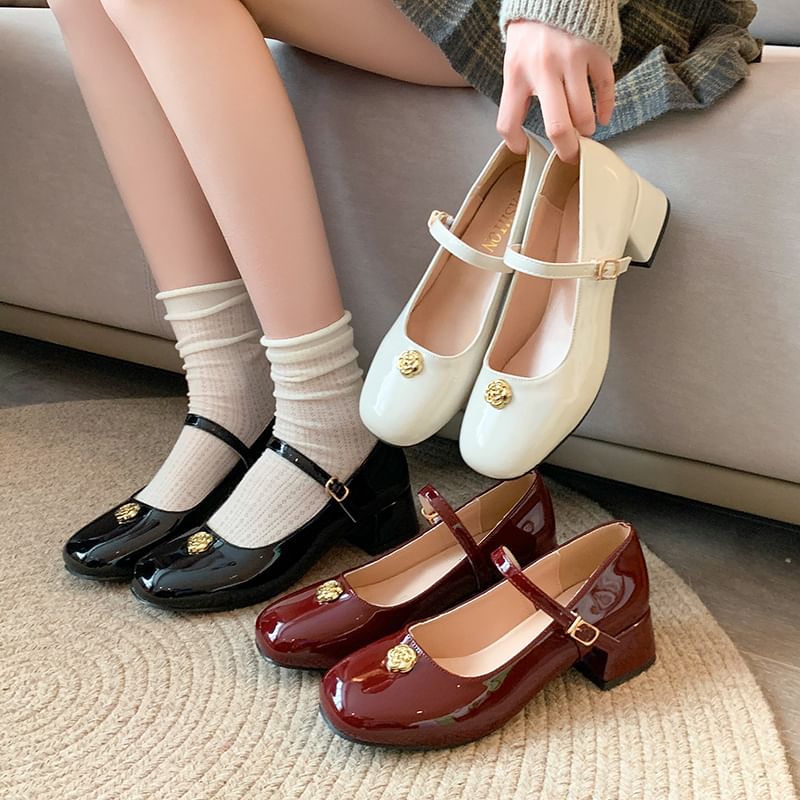 Accent Mary Chunky Jane Flower Heel Leather Pumps Patent