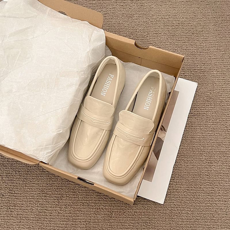 Chunky Plain Penny Leather Heel Faux Loafers