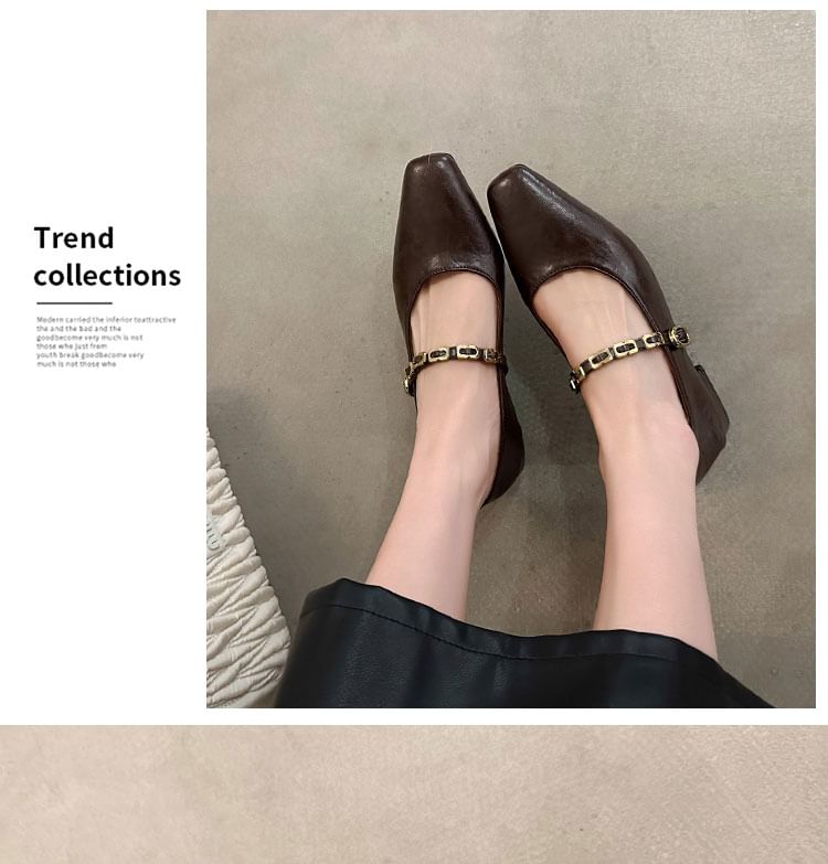 Mary Jane Buckled Faux Leather Heel Chunky Pumps