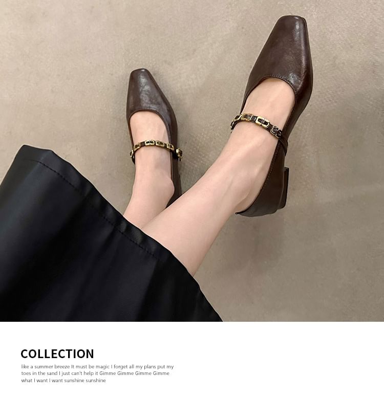 Mary Jane Buckled Faux Leather Heel Chunky Pumps