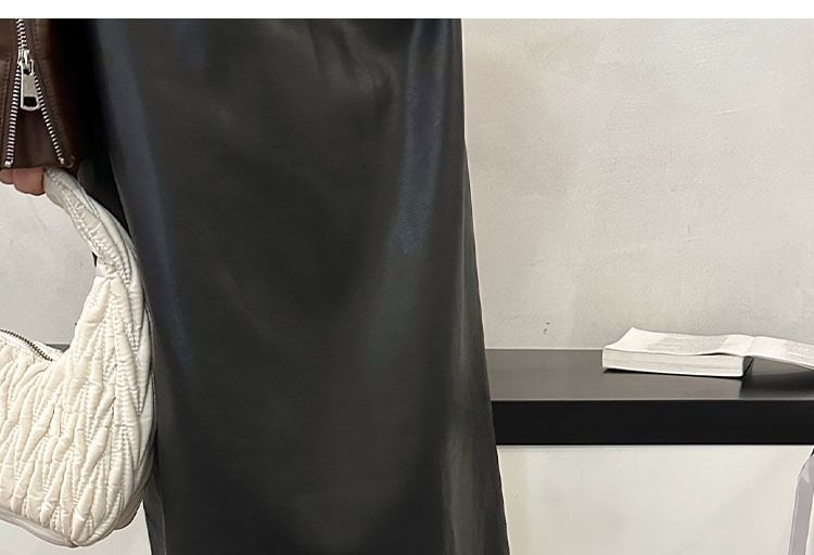 Mary Jane Buckled Faux Leather Heel Chunky Pumps