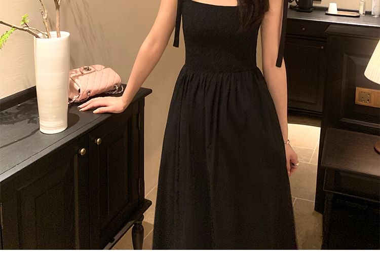 A-Line Plain Shoulder Dress Tie Maxi