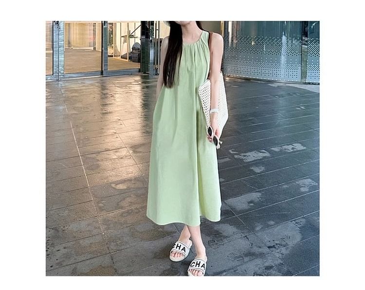 Plain Pleated A-Line Neck Midi Round Dress Sleeveless