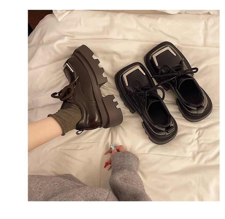 Leather Platform Shoes Square Faux Toe Metal Accent Lace-Up