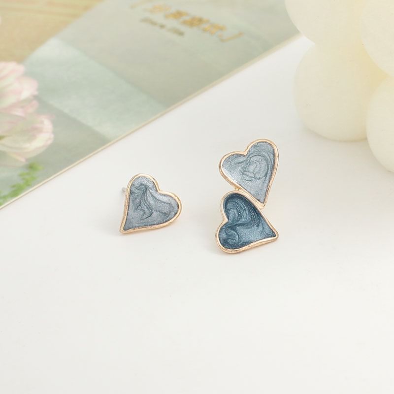 Asymmetrical / Earring Heart Clip-On Ear Stud