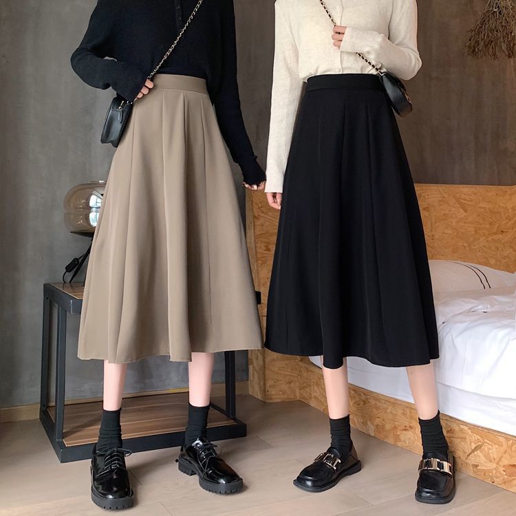 Sleek Midi Flared Skirt with High-Rise Silhouette