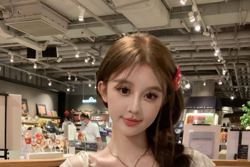 Cap-Sleeve Ruffle Scoop Lace Cami Neck Trim Tee Plain Cropped V-Neck Top /