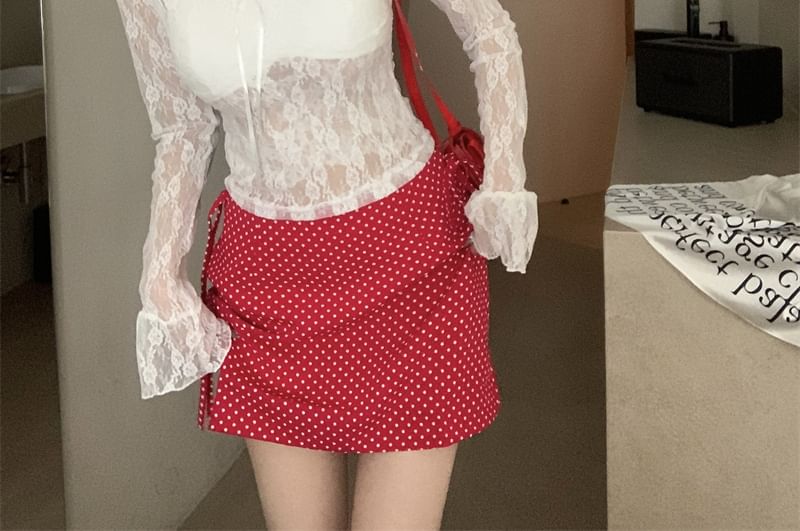 Floral Crop Long Lace V-Neck See-Through Top Sleeve