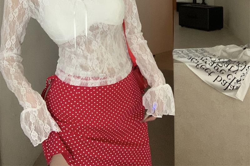 Floral Crop Long Lace V-Neck See-Through Top Sleeve