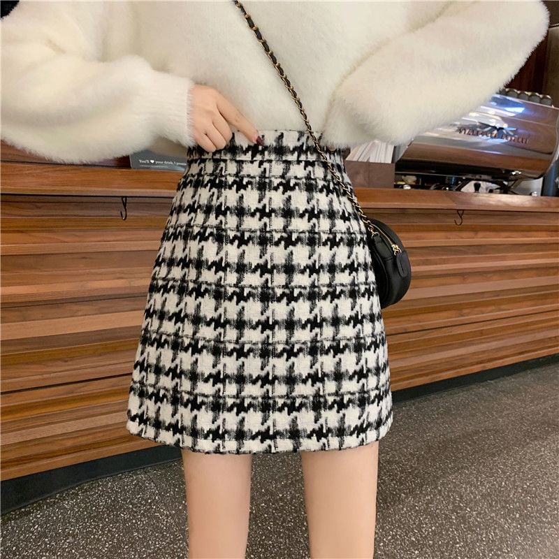 Houndstooth Mini Pencil Skirt with High Waist