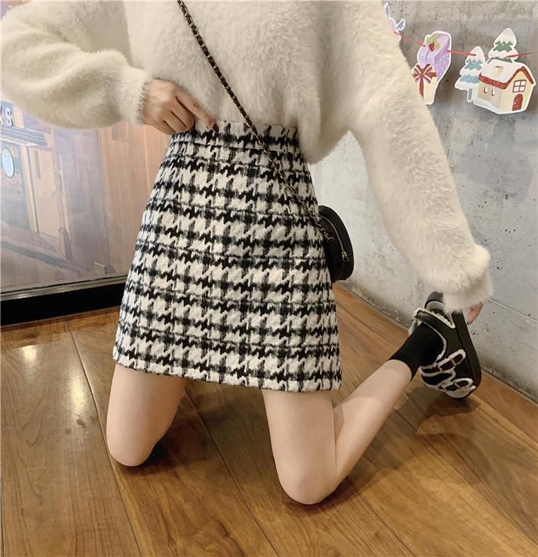 Houndstooth Mini Pencil Skirt with High Waist