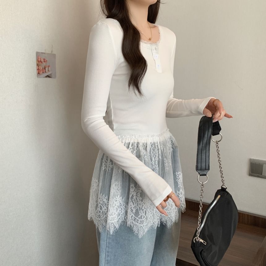 Long-Sleeve Fit Henley Peplum Panel Lace Slim T-Shirt