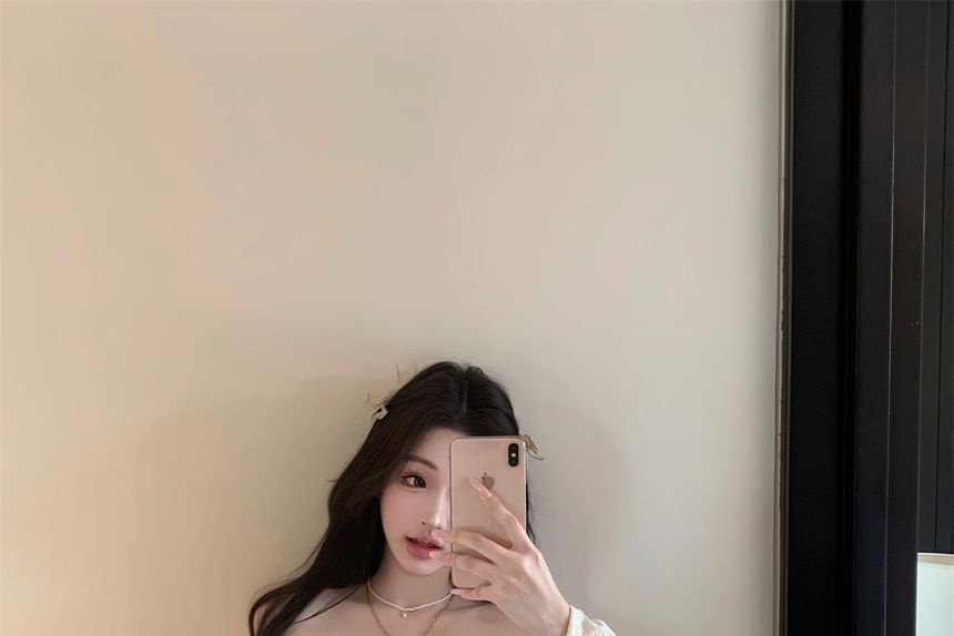 Floral Panel Long-Sleeve Slim Top / Mini Pencil Crop Lace High Rise Accent Off-Shoulder Skirt Fit