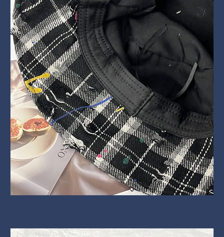 Bucket Hat Distressed Plaid