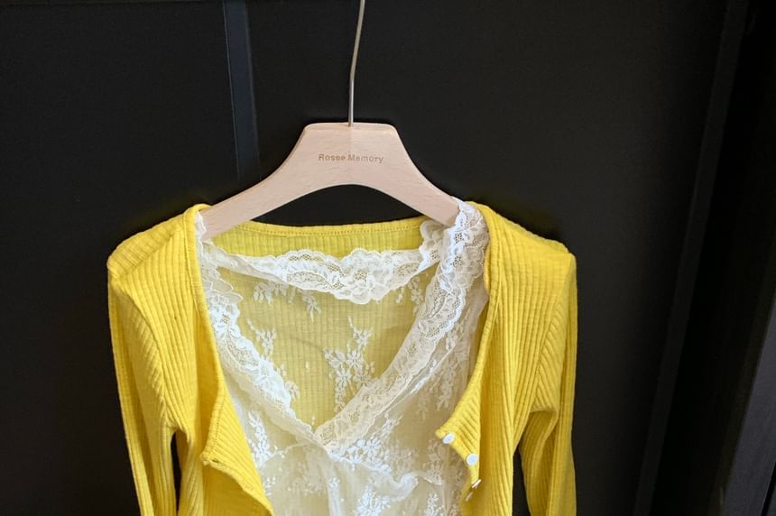 Cardigan Neck Trim Plain Camisole Scoop / V-Neck Lace Ruffle Top