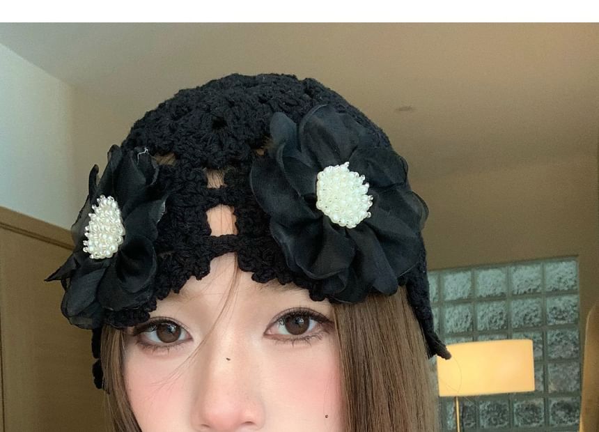 Knit Floral Bonnet Hat
