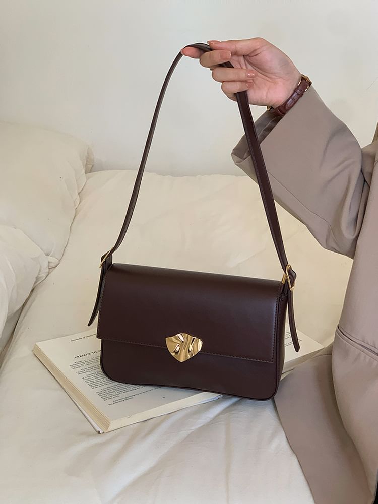 Shoulder Flap Faux Leather Bag