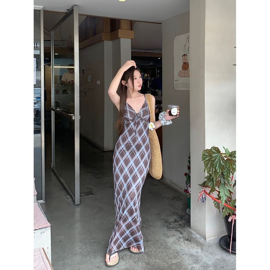 Spaghetti Strap V-Neck Plaid Bodycon Maxi Dress