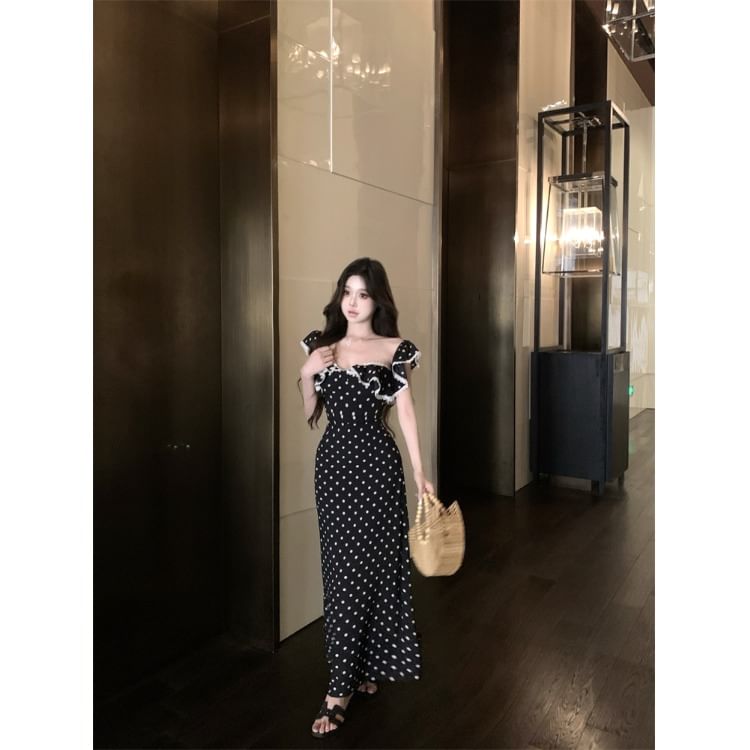 Slide Sandals Square Neck Polka Dot Ruffle Trim Top / Maxi A-Line Dress