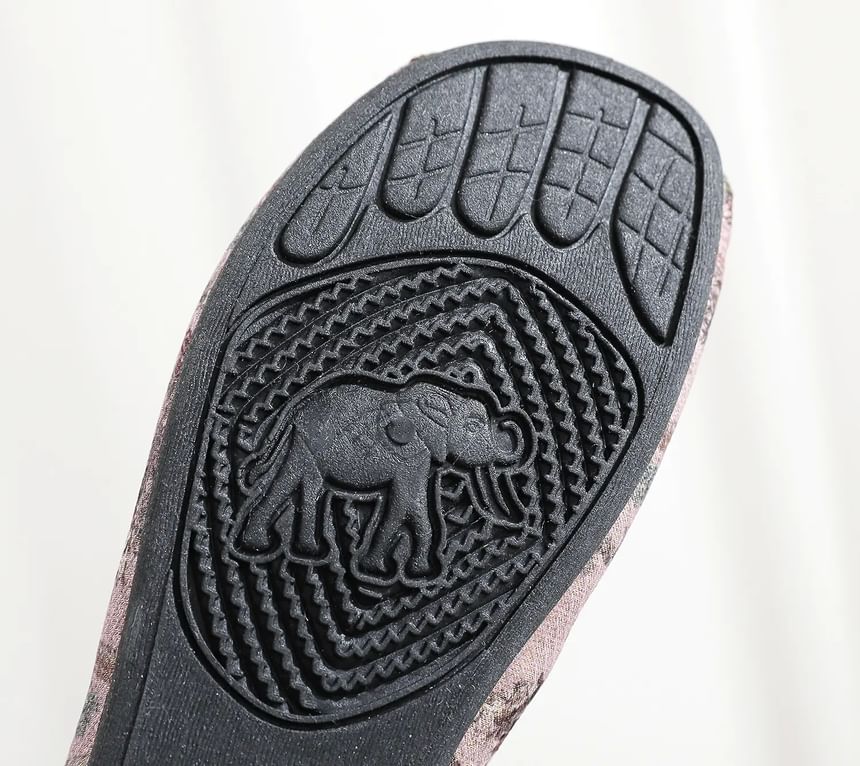 Print Panel Flats Floral