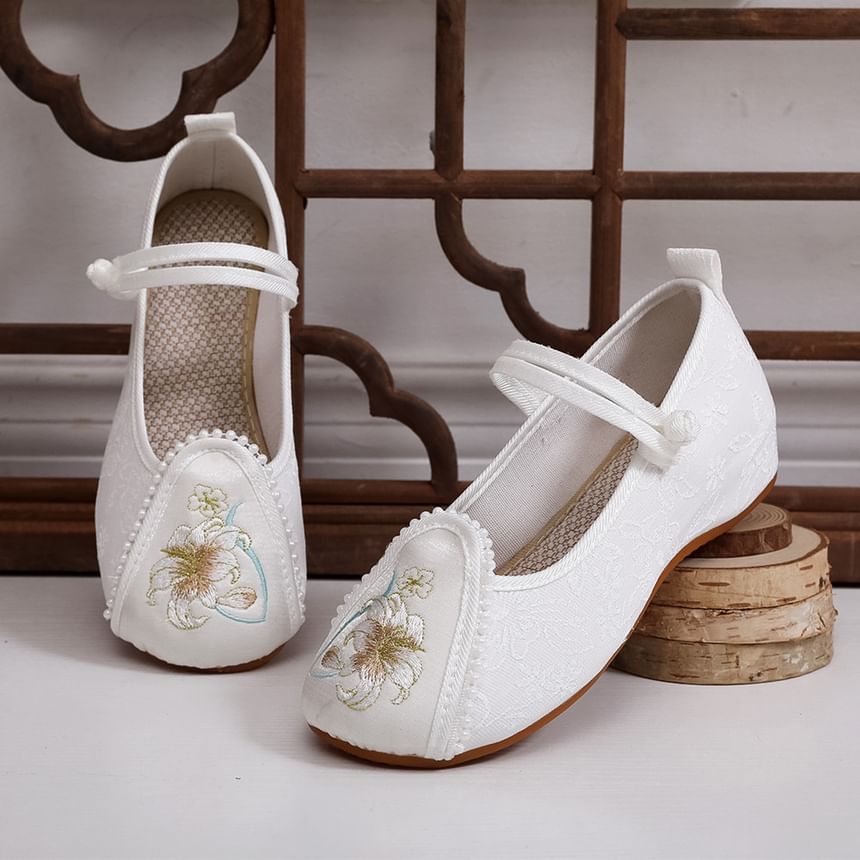 Embroidery Wedge Heel Shoes Floral