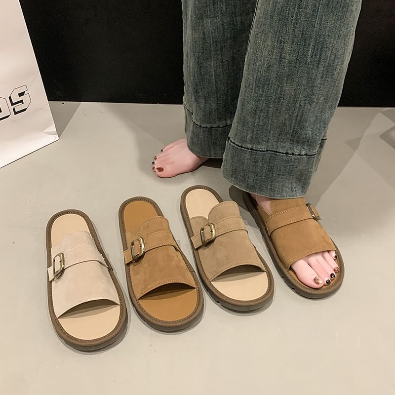 Plain Sandals Slide Buckled