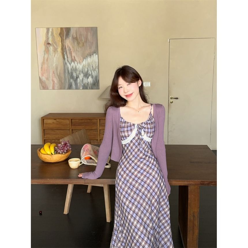 Plaid Maxi A-Line Dress with Scoop Neck and Plain Crop Cardigan