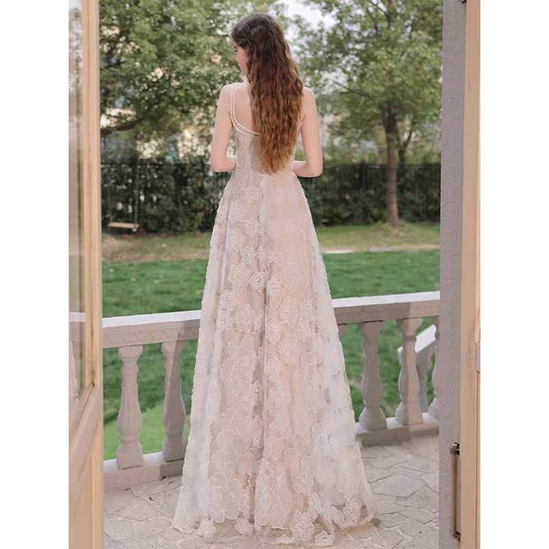 Sleeveless Square Neck Jacquard A-Line Wedding Gown