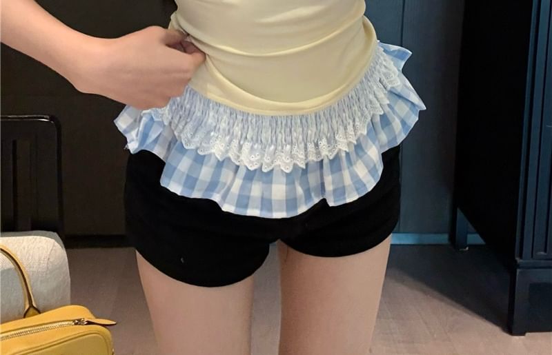 Neck Ruffle Panel Scoop Trim Short-Sleeve Slim T-Shirt Fit Two-Piece Plaid Mock