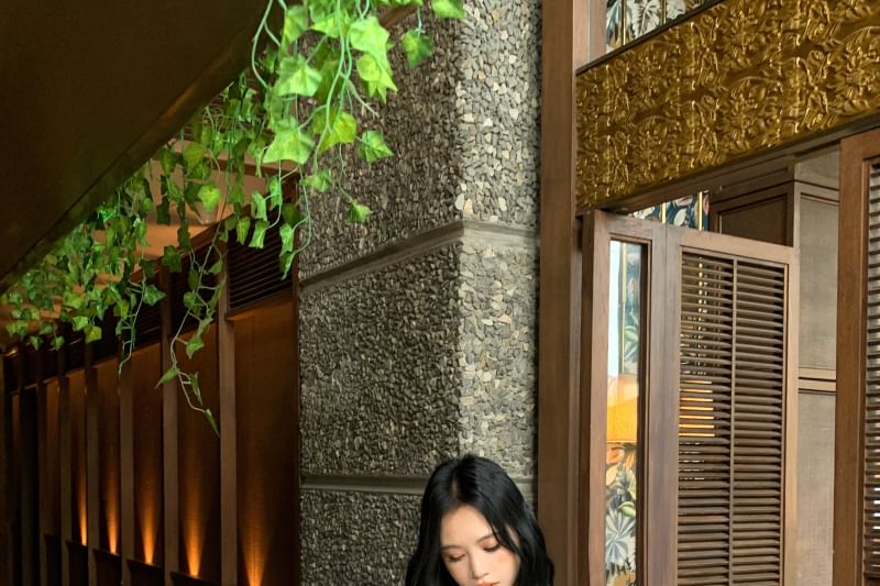 Peplum Top V-Neck Accent Crop Cardigan Cami Set: Bow Plain +