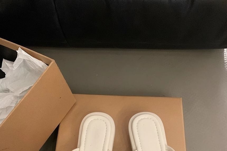 Slide Flat Strappy Sandals