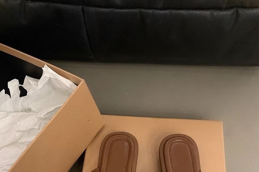 Slide Flat Strappy Sandals