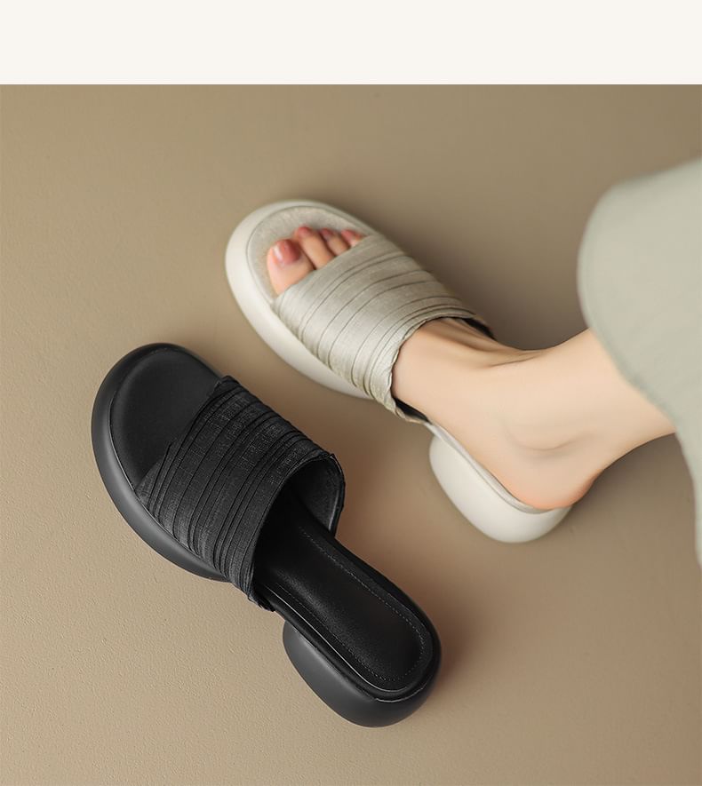 Slide Plain Platform Sandals