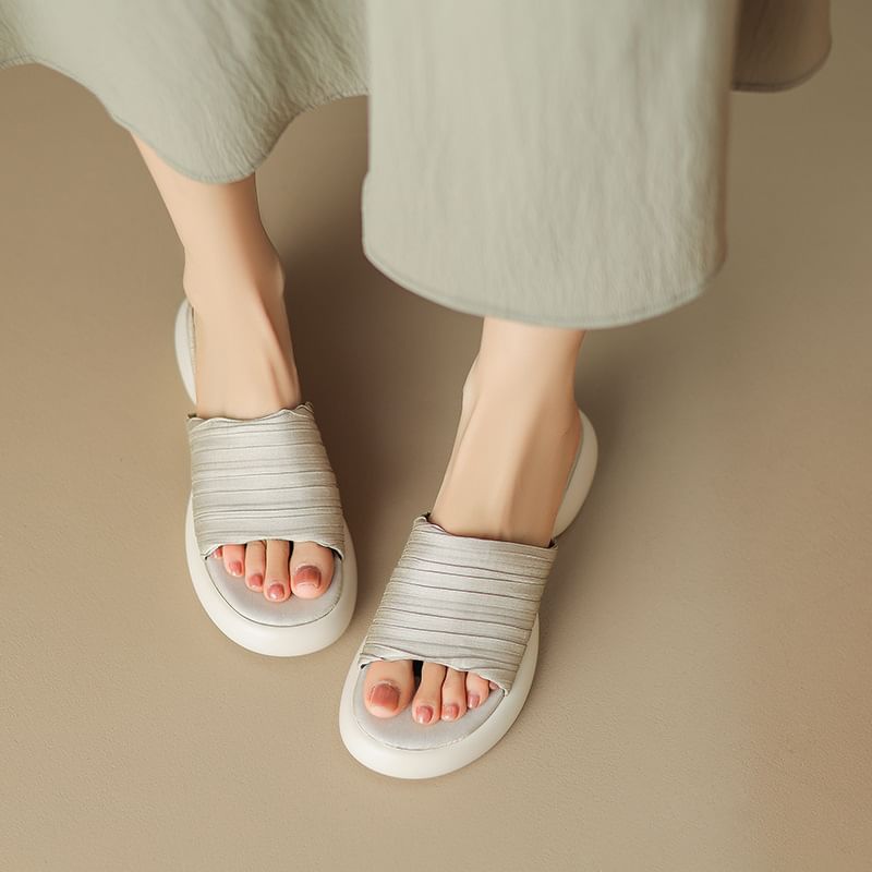 Slide Plain Platform Sandals