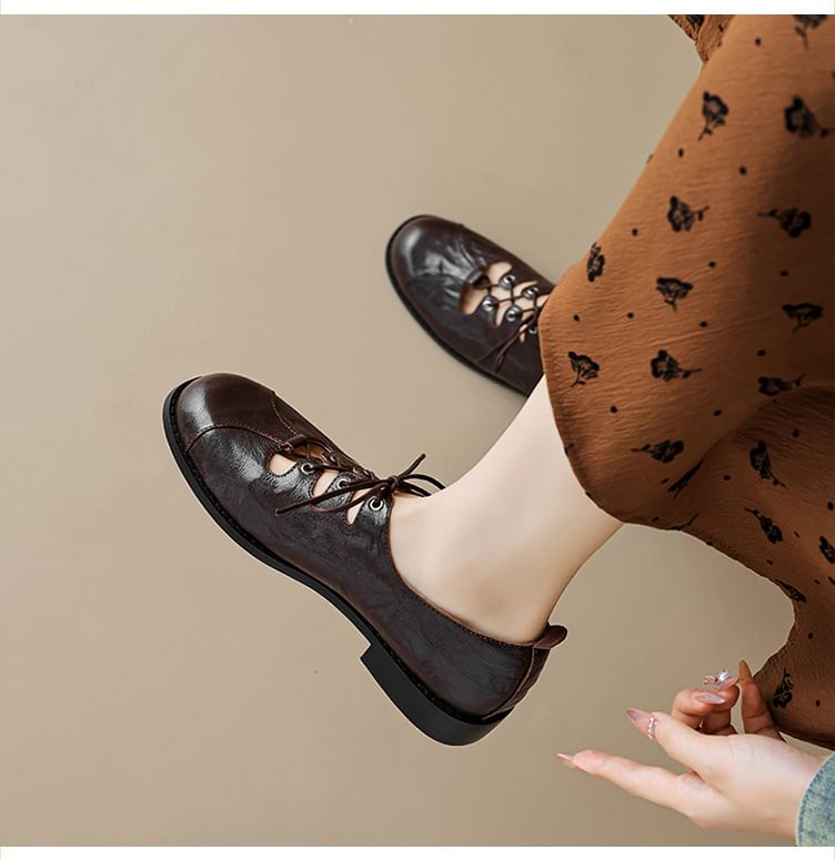 Faux Oxford Cutout Shoes Leather Lace-Up