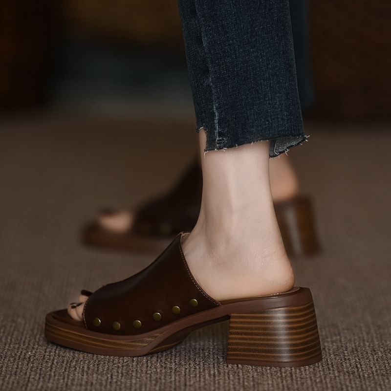 Chunky Slide Studded Sandals Heel