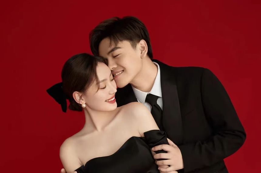 A-Line Gown Puff-Sleeve Off-Shoulder Bow Evening