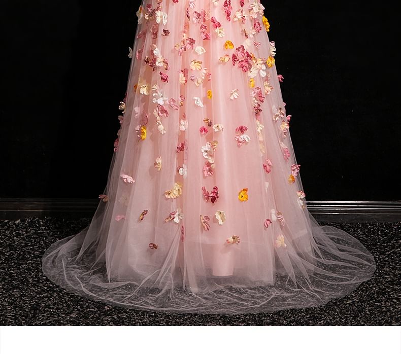 Spaghetti Floral Applique Strap A-Line Gown Evening Mesh