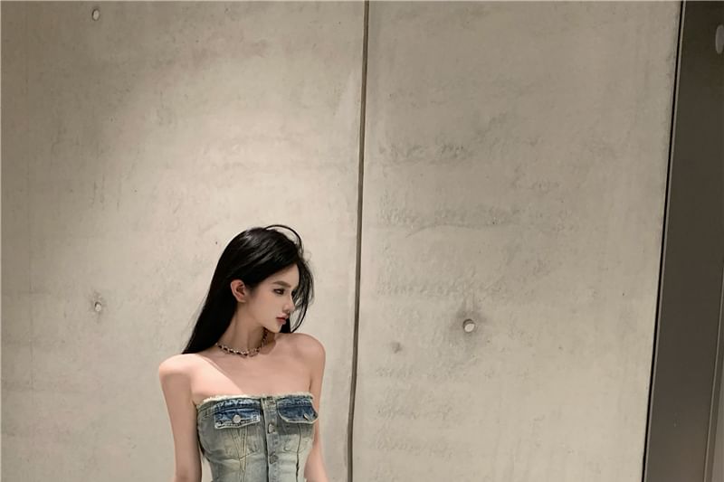 Washed Frayed Button-Up Denim Crop Tube Top / High Rise Ripped Loose Fit Jeans