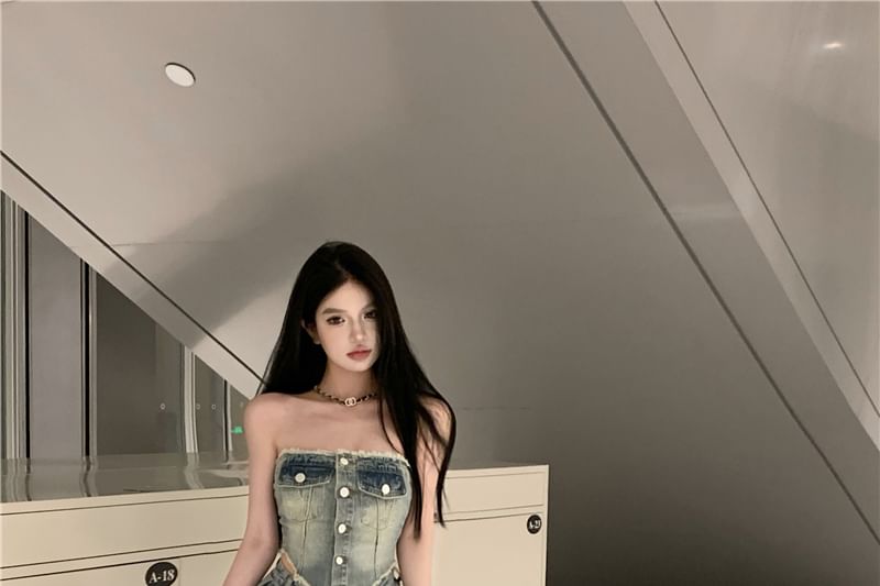 Washed Frayed Button-Up Denim Crop Tube Top / High Rise Ripped Loose Fit Jeans