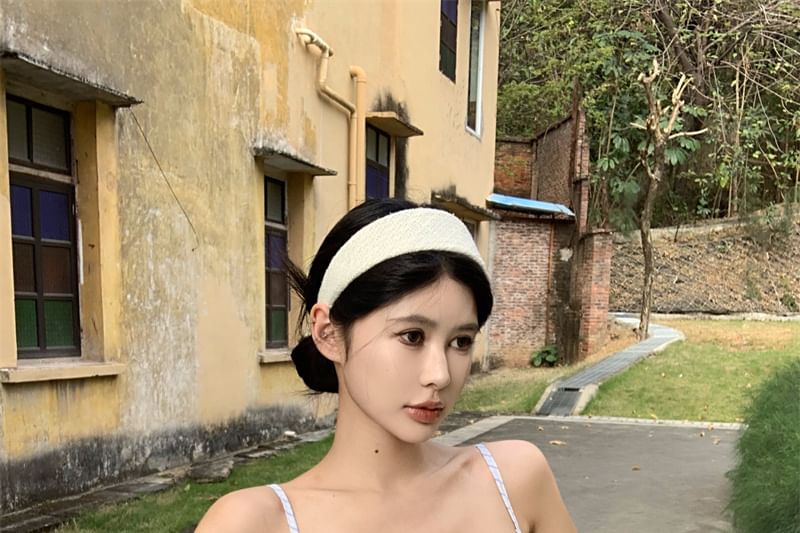 A-Line Neckline Waist Top Crop Cutout Mock High Sweetheart / Striped Skirt Two-Piece Maxi Camisole