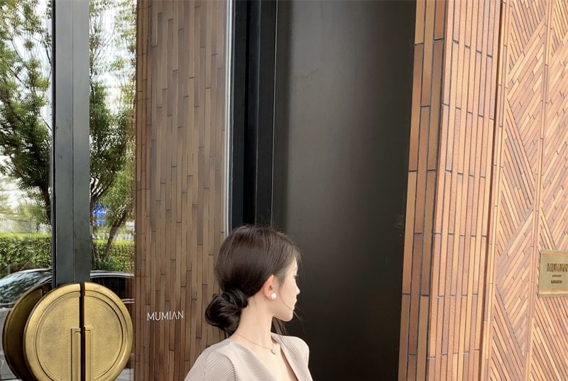 V-Neck High Pencil Open Waist Fringe Skirt Maxi Jacket Top Camisole Plain Trim / Front Lace