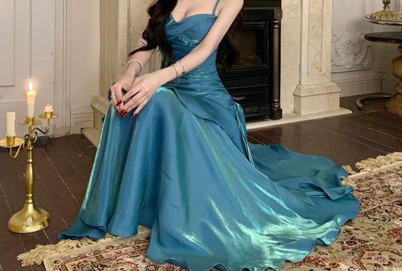 Ruffle Trim Sweetheart Neck Mermaid Evening Gown with Spaghetti Straps
