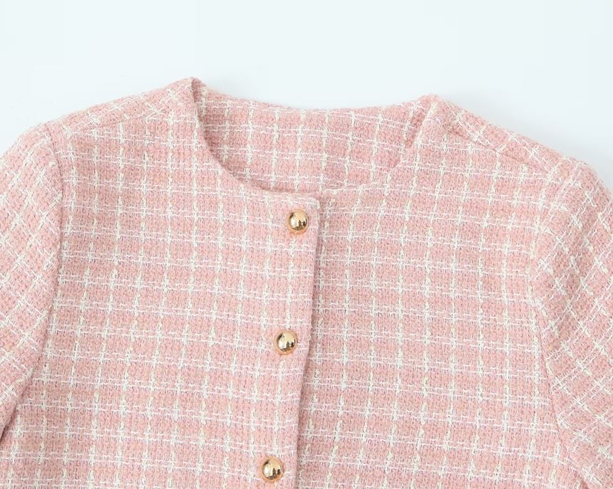 Long-Sleeve Round Neck Tweed Cropped Button Up Jacket / High Waist Tweed Shorts