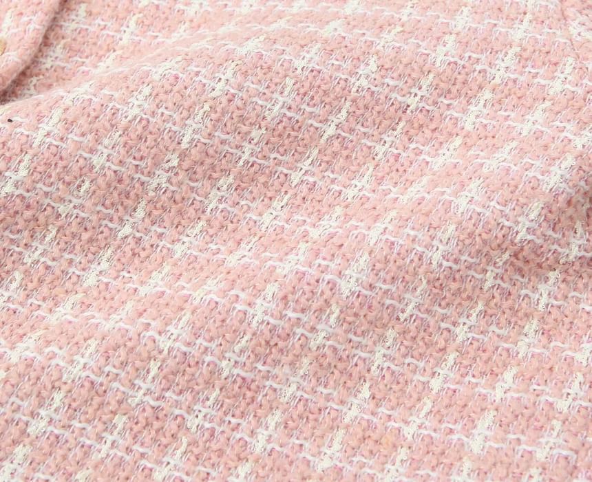 Long-Sleeve Round Neck Tweed Cropped Button Up Jacket / High Waist Tweed Shorts