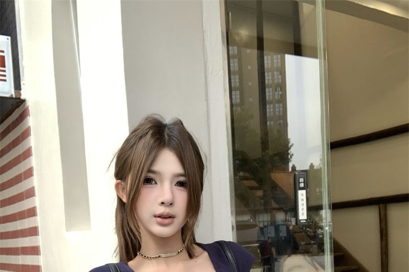 T-Shirt Plain Crop Henley Fit Slim Short-Sleeve