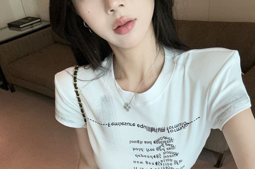 Short-Sleeve Tee Crew Lettering Slim Fit Neck